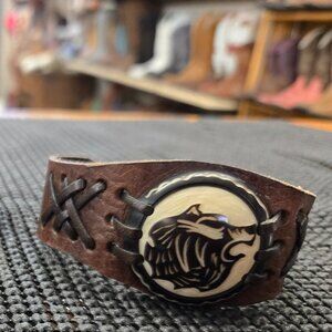 leather lacing with bone look carved/style wolf bracelet